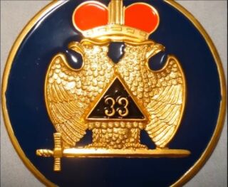 photo/63f3b14e-571f-405e-82df-8755b3d51ed2-3